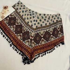 Luna Chix shorts NWT